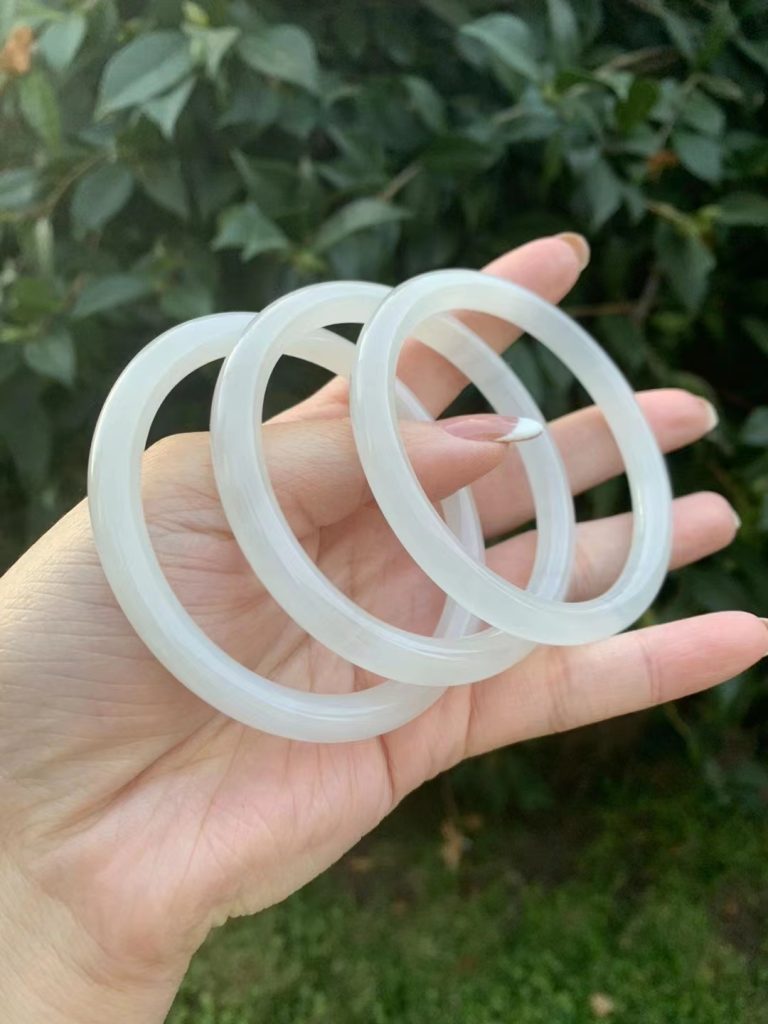 【新货4800】57圈和田白玉手镯细条美人镯 Hetian Jade Bangle Size 57