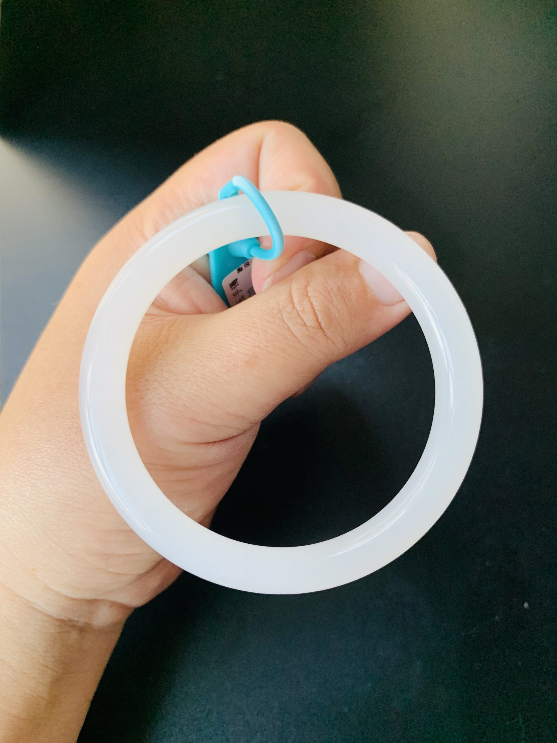【新货-HB3477】56.2圈青海料白玉和田玉细圆条手镯 Hetian Jade Bangle Size 56.2 - Image 7