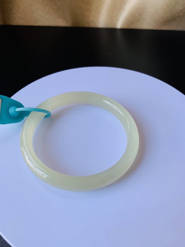 【新货-HB3499】56.6圈青海料晴水绿和田玉正圈手镯 Hetian Jade Bangle Size 56.6