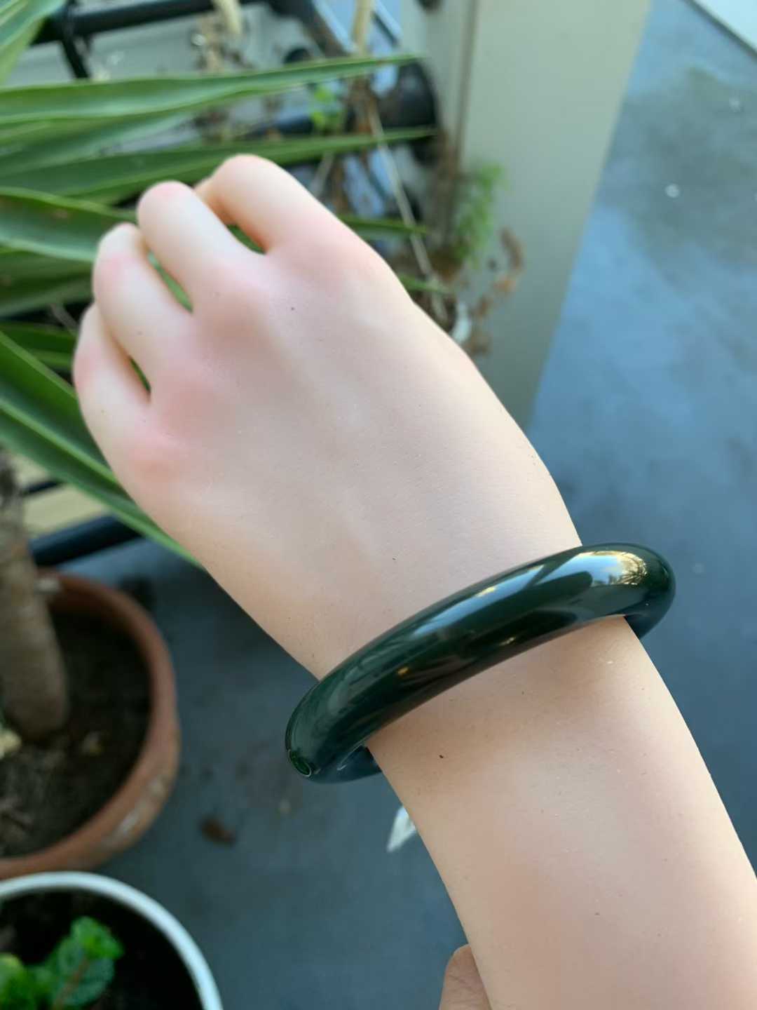 【闲置E902】52.8圈黑青羊脂玉手镯 Hetian Jade Bangle Size 52.8 - Image 9