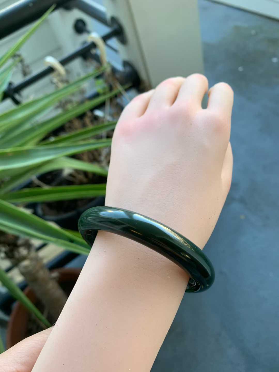 【闲置E902】52.8圈黑青羊脂玉手镯 Hetian Jade Bangle Size 52.8 - Image 10