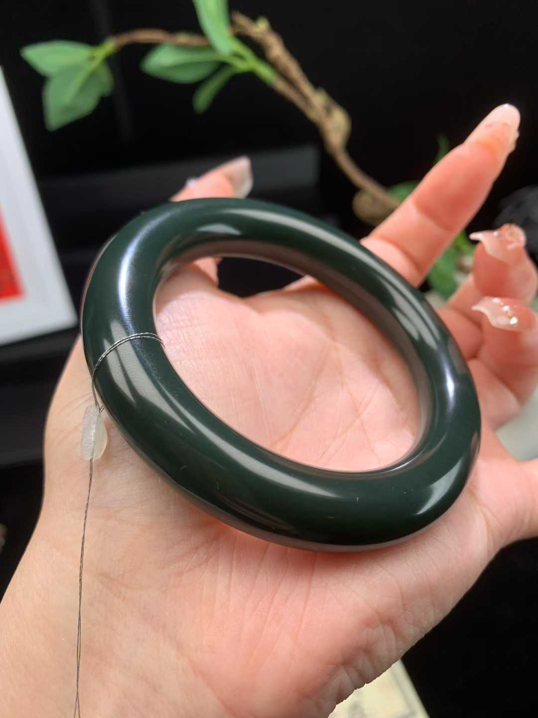 【闲置E902】52.8圈黑青羊脂玉手镯 Hetian Jade Bangle Size 52.8 - Image 4